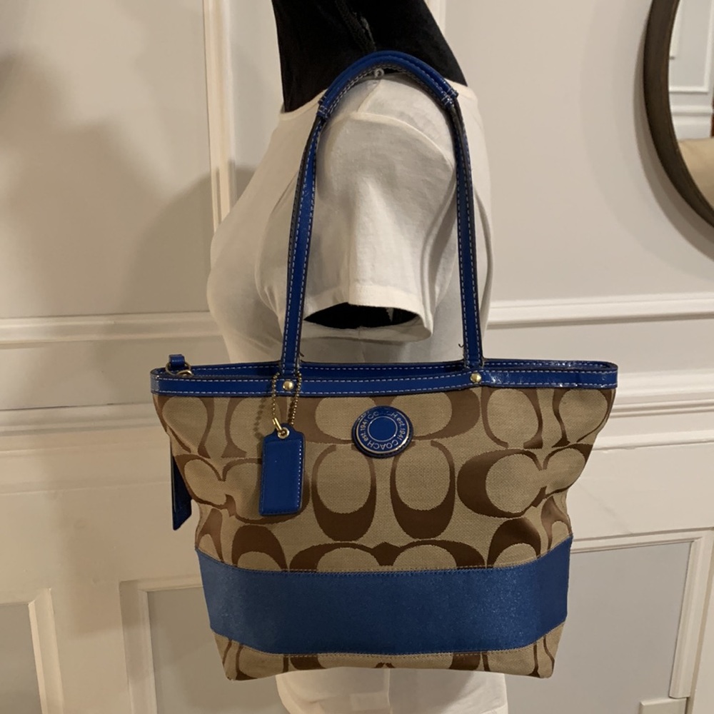 Coach Brown and Blue Signature Tote - Picture 6 of 15